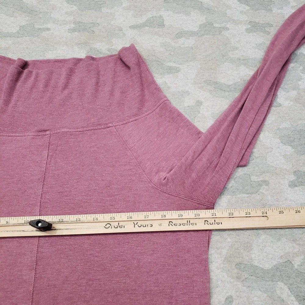 Athleta Sweater Womens Medium Purple‎ Pullover Long Sleeve